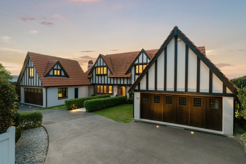 187 St Heliers Road, ST HELIERS, AUCKLAND - Carousel 1