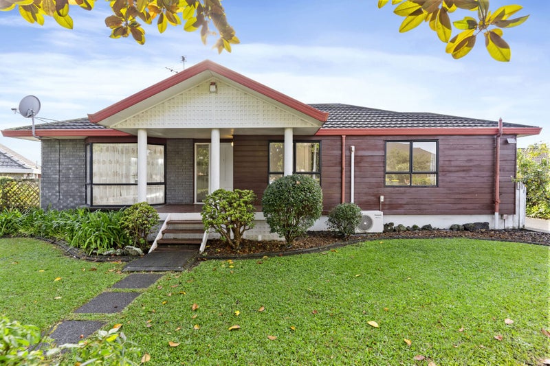 11 Nedlands Place, Burswood, Auckland - Carousel 2