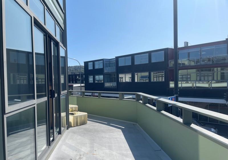 8/374 Jackson Street, Petone, Lower Hutt - Carousel 11