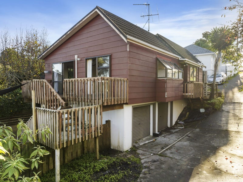 2/31 Verran Road, Birkenhead, Auckland - Carousel 1