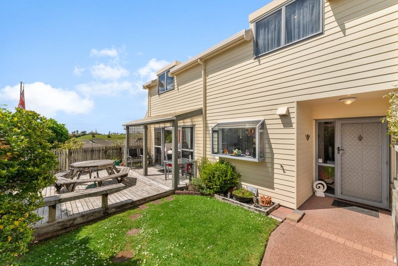 7/485 Don Buck Road, Massey, Auckland - Carousel 1