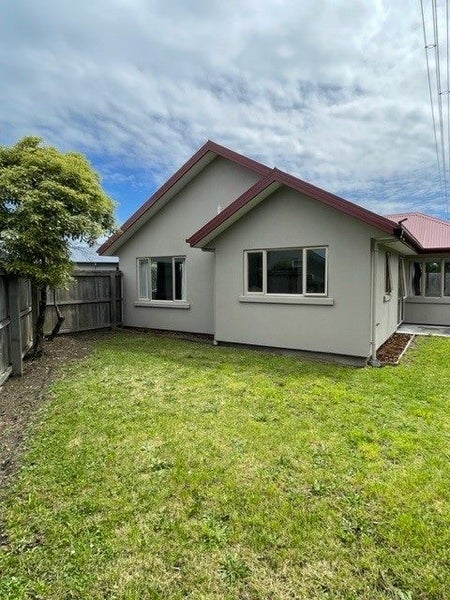 9 Ashtead Lane, Sockburn, Christchurch - Carousel 1