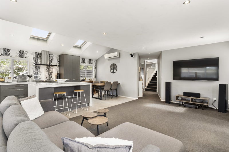 19 Patons Road, Howick, Auckland - Carousel 2