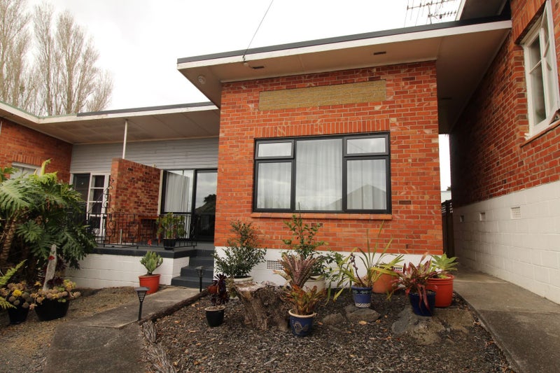 5/221 Mount Smart Road, Onehunga, Auckland - Carousel 1