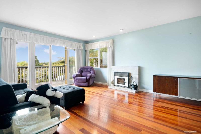 1/0 Oban Road, Browns Bay, Auckland - Carousel 2