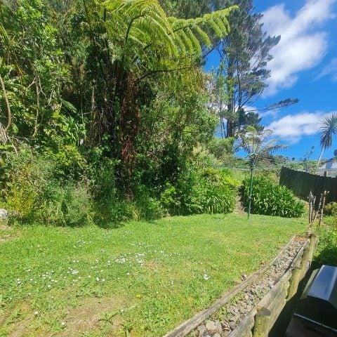 25 Fernhaven Grove, Newlands, Wellington - Carousel 10