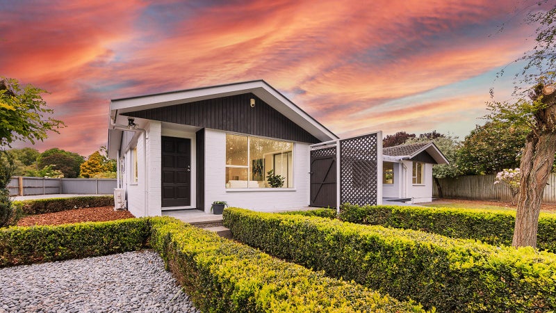 21 De Bloge Place, Burwood, Christchurch - Carousel 20