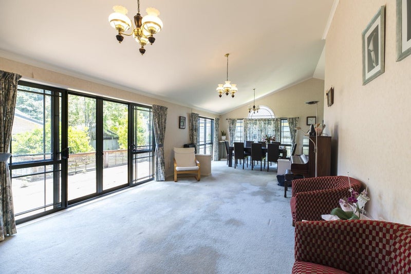 15 Syracuse Place, Albany, Auckland - Carousel 2