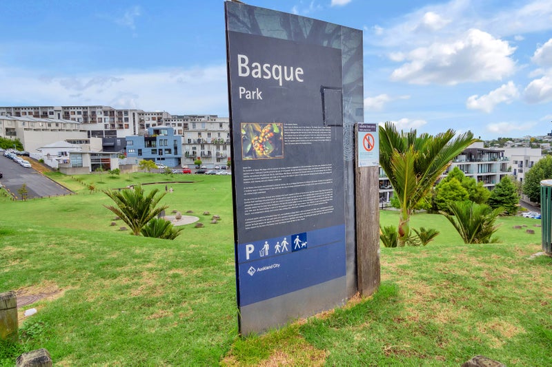 5A/121 Newton Road, Eden Terrace, Auckland - Carousel 14