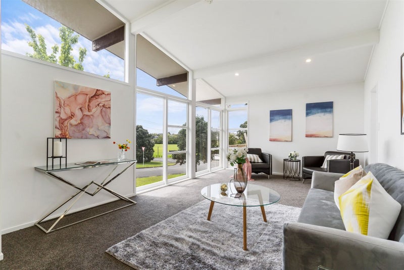 116 Archibald Road, Kelston, Auckland - Carousel 1