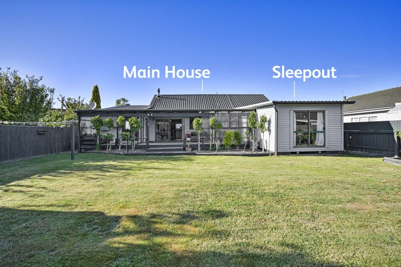 1212 Jellicoe Street, Mayfair, Hastings - Carousel 2