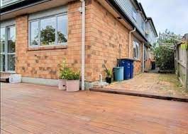 29A Raleigh Road, Northcote, Auckland - Carousel 1