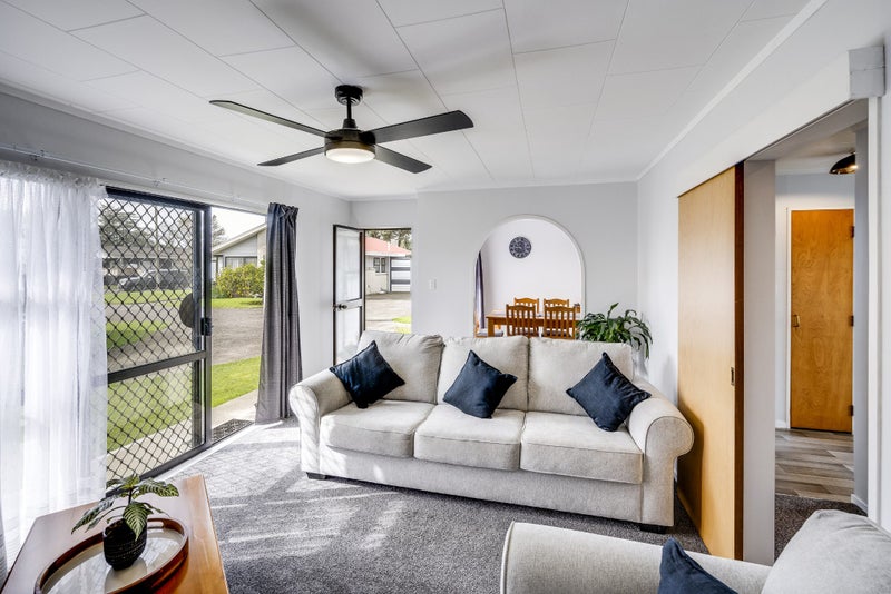 29 Usherwood Crescent, Akina, Hastings - Carousel 2