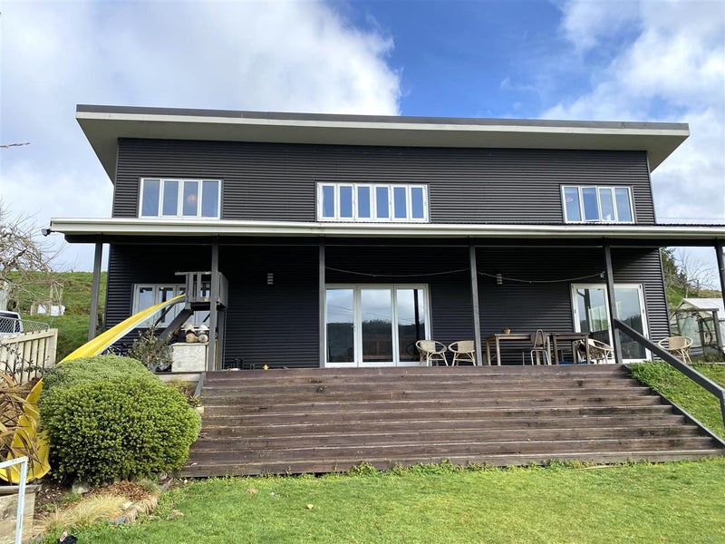 14 Austin Road, Dobson - Carousel 29