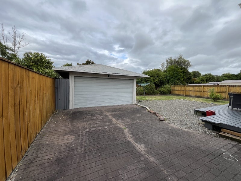 111 Ruamahanga Crescent, Terrace End, Palmerston North - Carousel 15