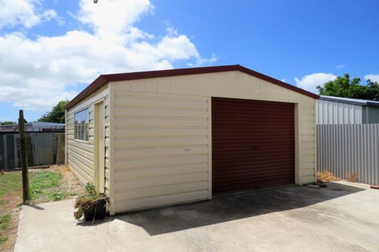 7 Swinburn Street, Dannevirke, Dannevirke - Carousel 2