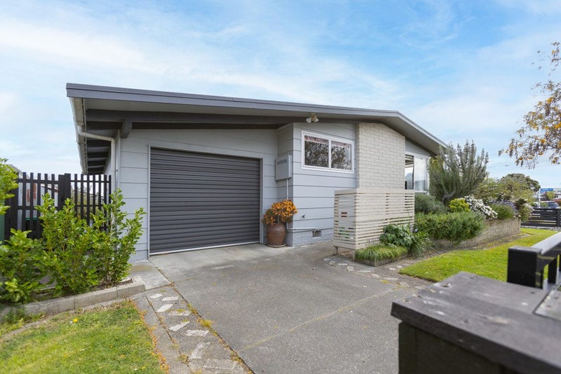 9 Salisbury Avenue, Tamatea, Napier - Carousel 1