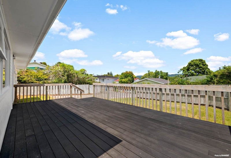 10 Kaikoura Street, Henderson, Auckland - Carousel 2