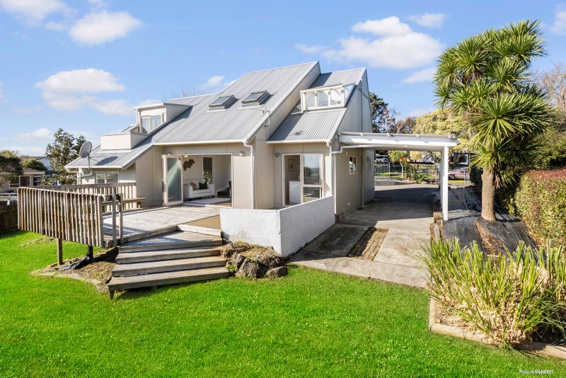 8 Rotoma Rise, Clover Park, Auckland - Carousel 1