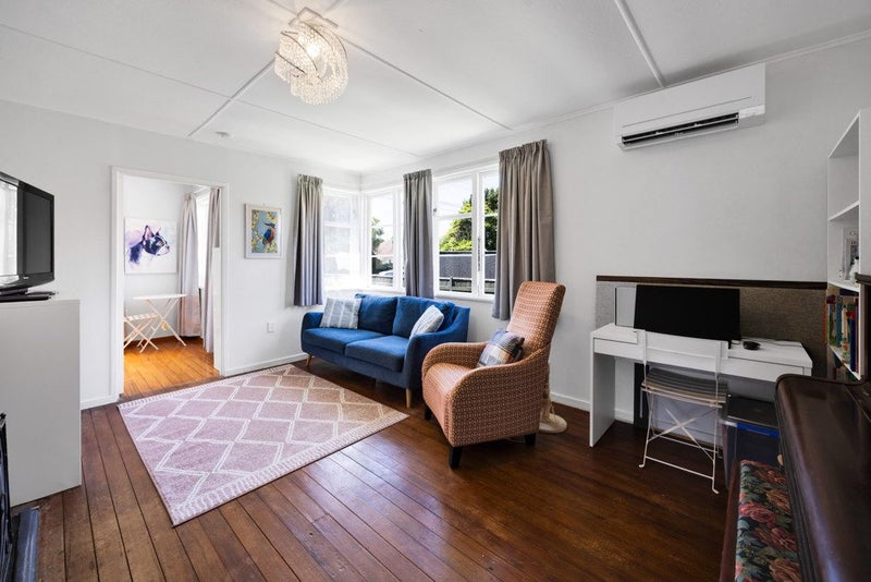 24 Upjohn Street, Brooklands, New Plymouth - Carousel 2