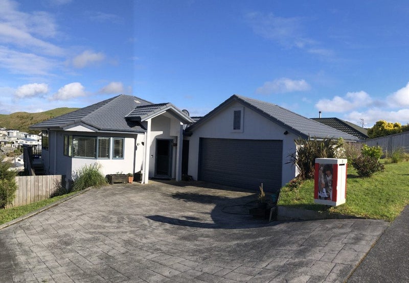 5 Nether Green Crescent, Johnsonville, Wellington - Carousel 1