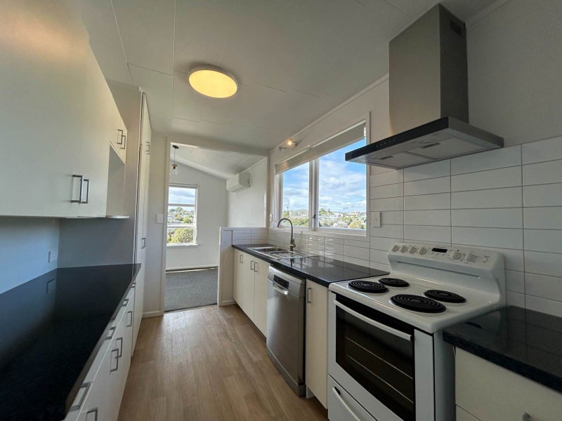 88 Glenvar Road, Torbay, Auckland - Carousel 2