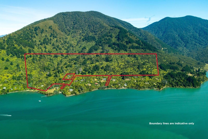 0 Whatanihi Pelorus, Whatanihi Bay, Havelock - Carousel 2