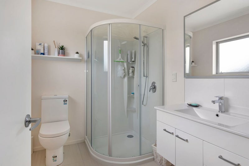 14 Montego Place, Grenada Village, Wellington - Carousel 10