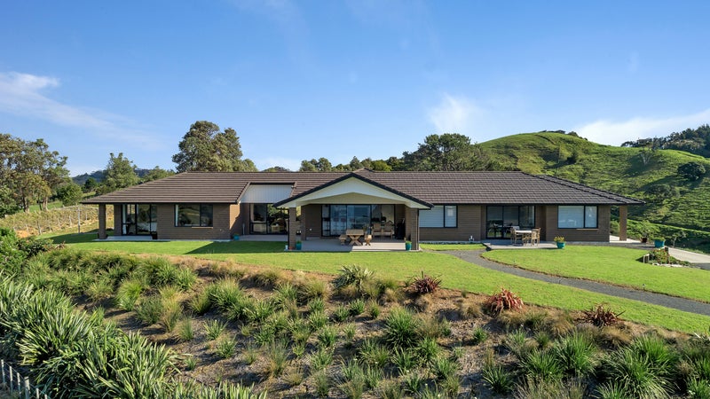 75 Middle Ridge, Tutukaka, Whangārei - Carousel 1