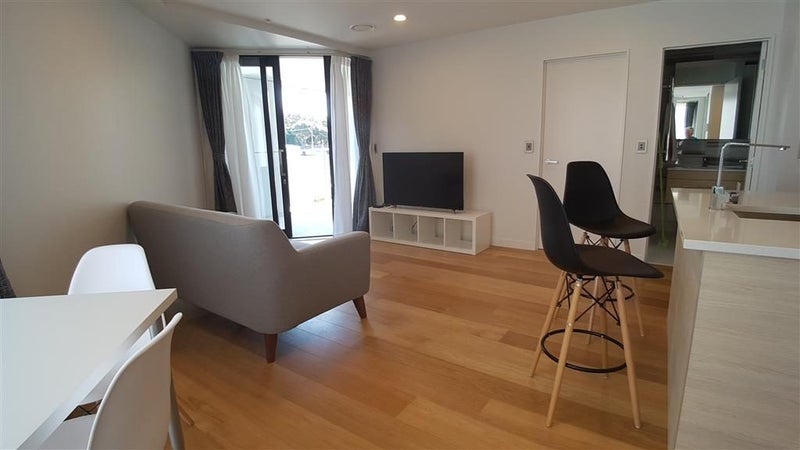 212/10 Lion Place, Epsom, Auckland - Carousel 2