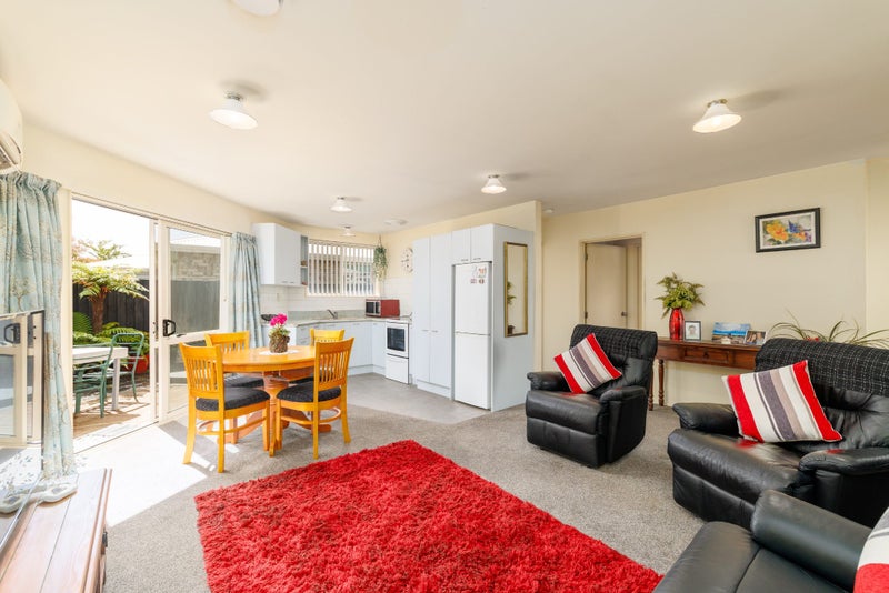 1 Charlotte Lane, Woolston, Christchurch - Carousel 2