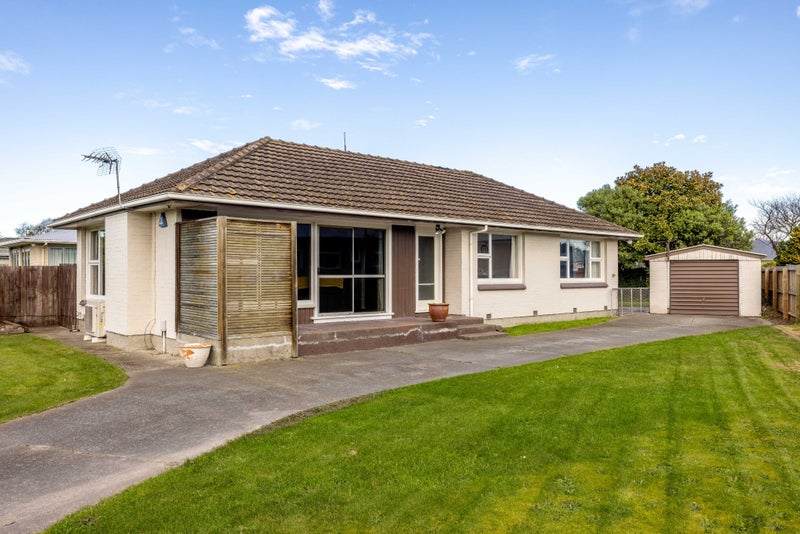 26 Bermuda Drive, Hornby, Christchurch - Carousel 1