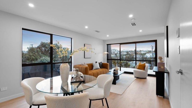 5/32 Beulah Avenue, Rothesay Bay, Auckland - Carousel 1