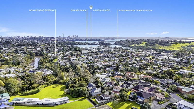 18 Lucia Glade, Meadowbank, Auckland - Carousel 23