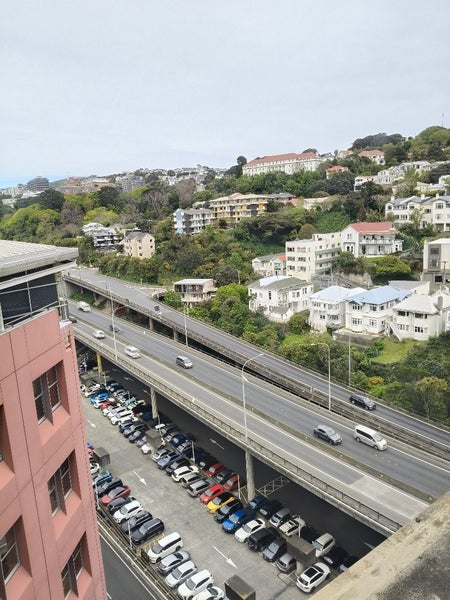 13C/126 The Terrace, Wellington Central, Wellington - Carousel 2