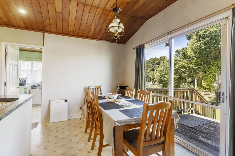 5 Kelvyn Grove, Hillpark, Auckland - Carousel 23