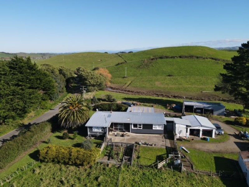 48 Elliott Road, Woodville - Carousel 1