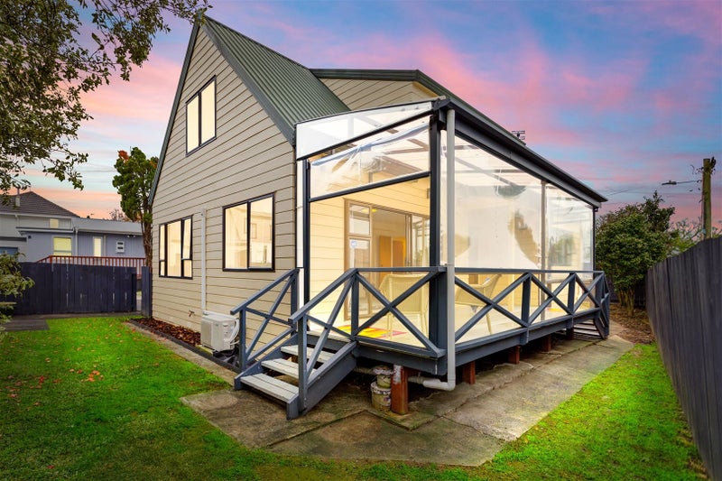4/29 Humphrey Kemp Avenue, Henderson, Auckland - Carousel 1