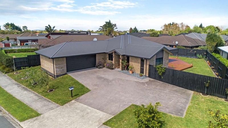 32 Coleraine Drive, Rototuna, Hamilton - Carousel 2