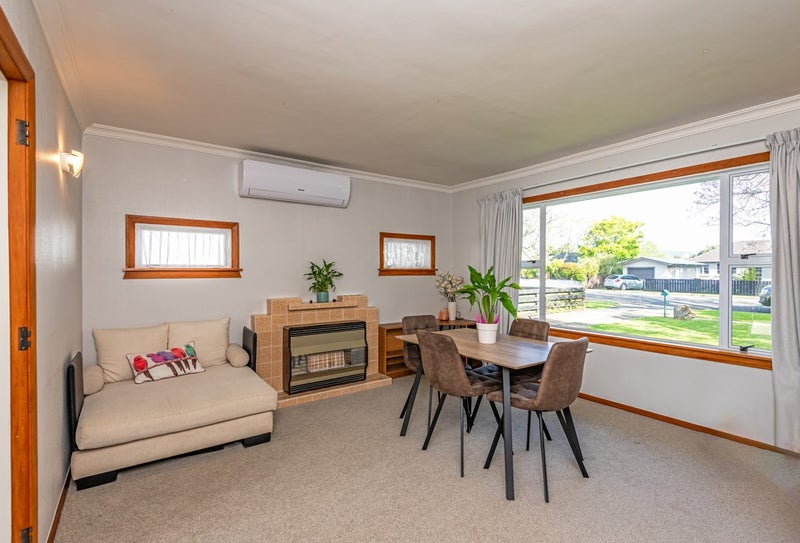 109 Pahiatua Street, Hokowhitu, Palmerston North - Carousel 2
