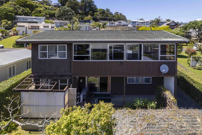 42 De Luen Avenue, Tindalls Beach, Whangaparaoa - Carousel 2