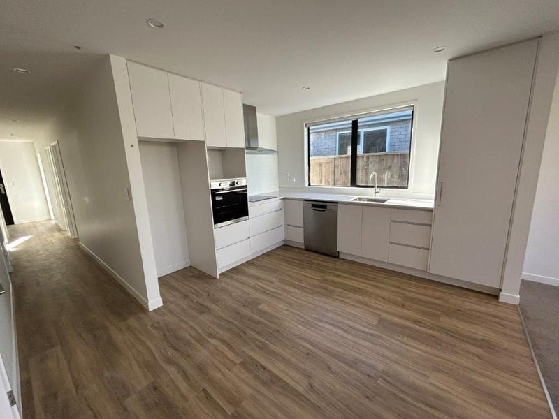 6 Tuihana Drive, Papamoa Beach, Papamoa - Carousel 2