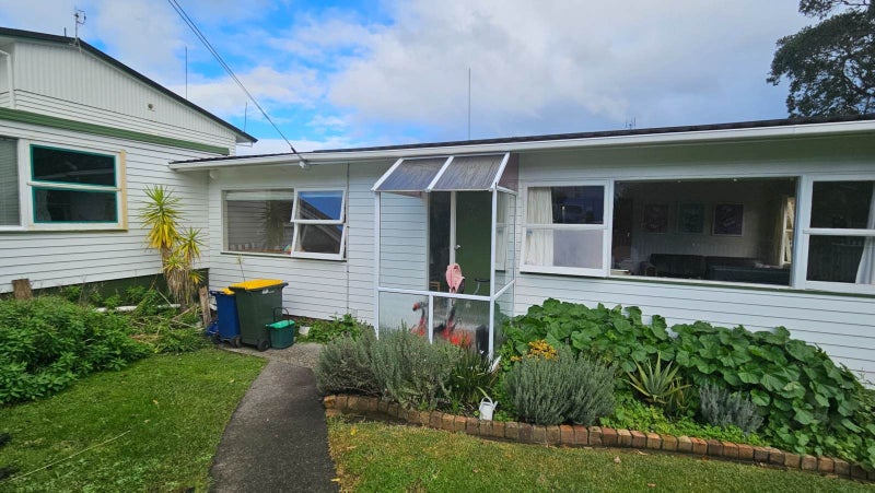 101 Vauxhall Road, Devonport, Auckland - Carousel 2