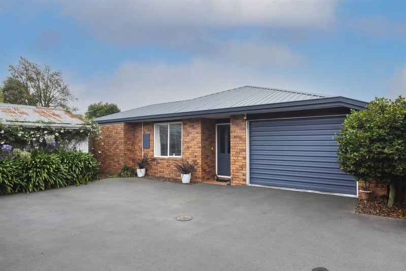 1/92 Racecourse Road, Sockburn, Christchurch - Carousel 1