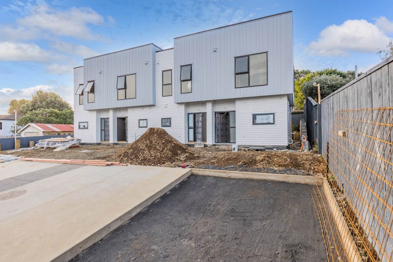 690A Mount Albert Road, Royal Oak, Auckland - Carousel 2