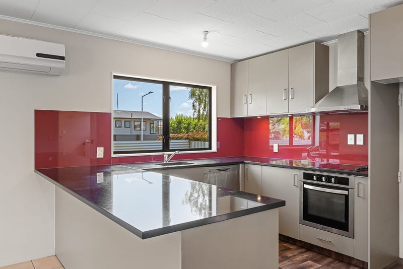 29 Shirtliff Street, Riversdale, Blenheim - Carousel 2