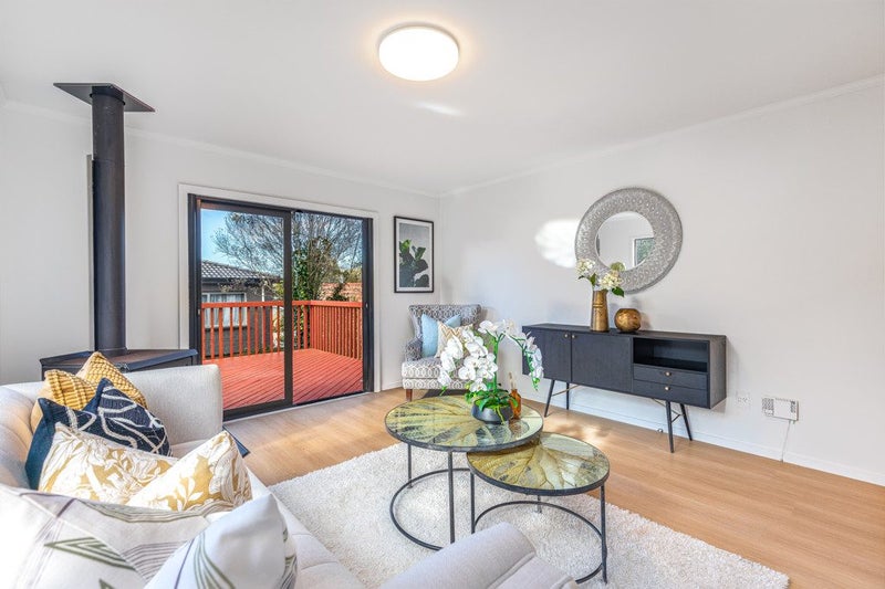 1/18 Redwing Street, Browns Bay, Auckland - Carousel 2