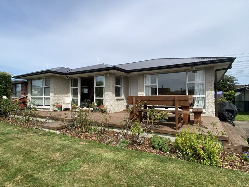4 Carbine Place, Sockburn, Christchurch - Carousel 1