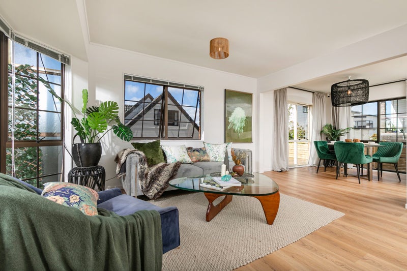 1/4227 Great North Road, Glendene, Auckland - Carousel 1