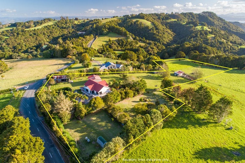 561 Owhiwa Road, Onerahi - Carousel 2